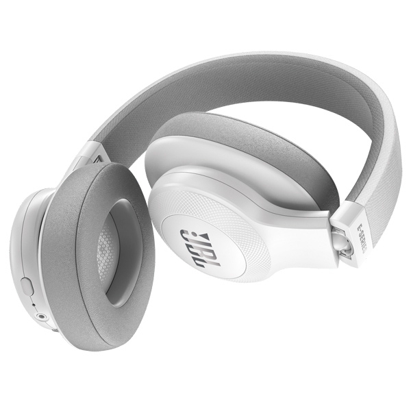 JBL E55 BT Белый